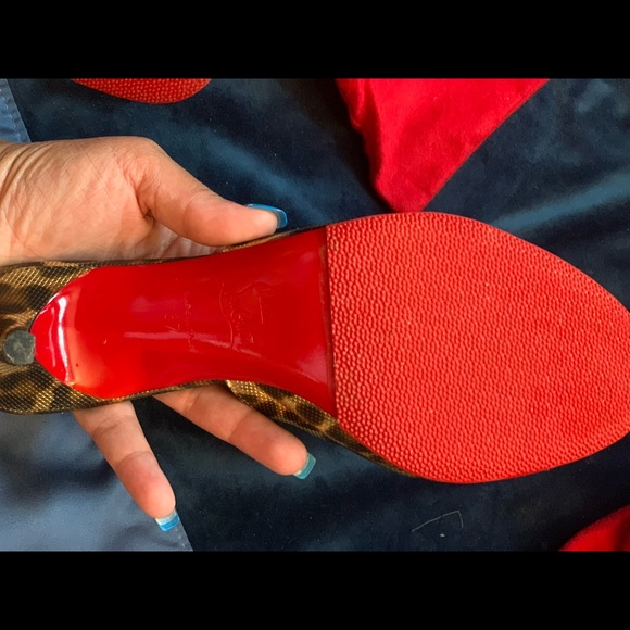 These beauty’s unfortunately did not fit me - Picture 8 of 12